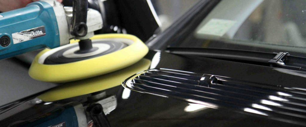 Why do You need to get Regular Car Polishing Done in Dubai? | ORANGE AUTO