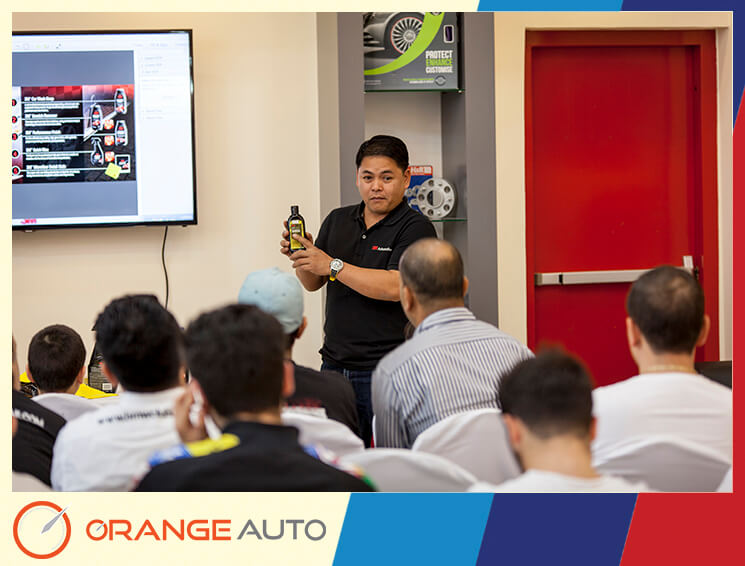 Presentation of Scratch Remove at Orange Auto center