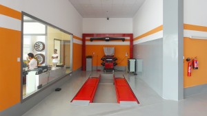 wheel alignment orange auto