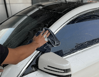 Car wash in Dubai