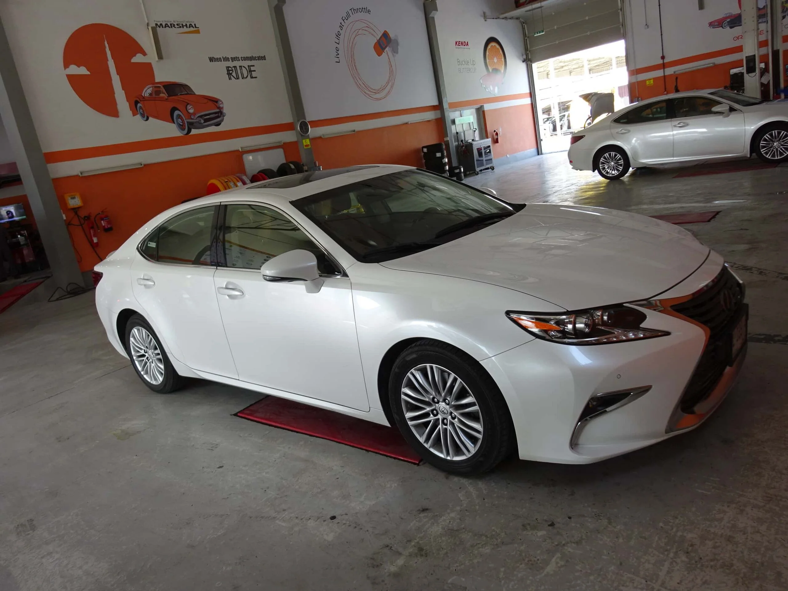 Lexus garage in Dubai